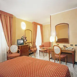 hotel-ristorante-ulivi.hotelitalianriviera.com/
